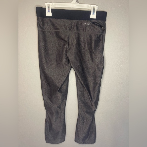 Nike Dri-Fit Capri Leggings with Drawstring - Picture 2 of 3